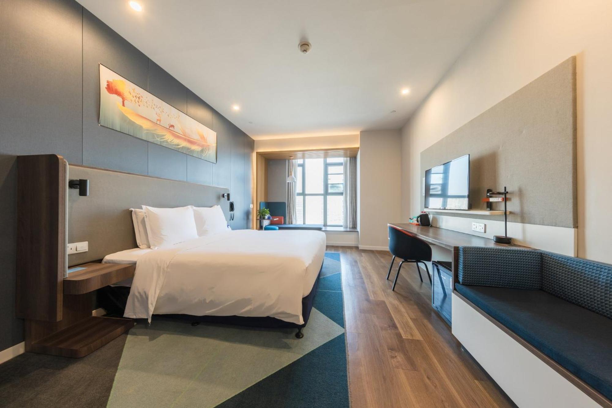 Holiday Inn Express - Wuhan Optical Valley By Ihg Экстерьер фото